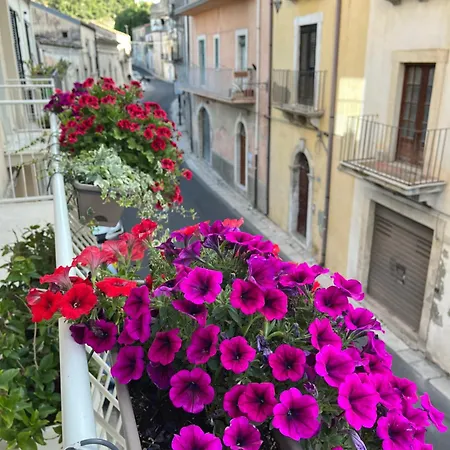 La Casa Di Irene - Con Vista * Ragusa