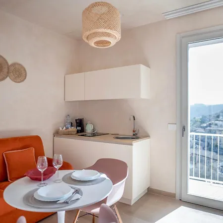 La Casa Di Irene - Con Vista * راغوزا