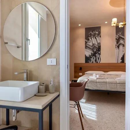 شقة La Casa Di Irene - Con Vista راغوزا